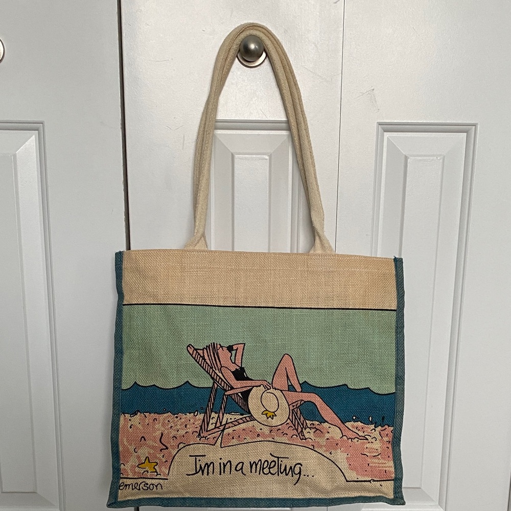 “I’m in a meeting…” Art By emerson Beige And Green Zip Up Beach Tote